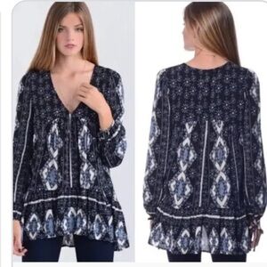 FREE PEOPLE DOWN BY THE BAY TUNIC DRESS BLUE BLACK V NECK 1x. XS